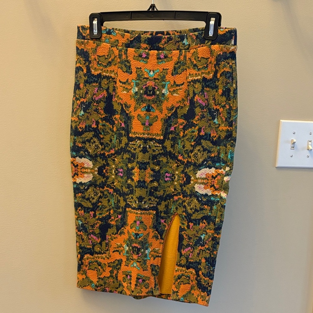 Chelsea & Theodore Vibrant Orange and Green Pencil Skirt